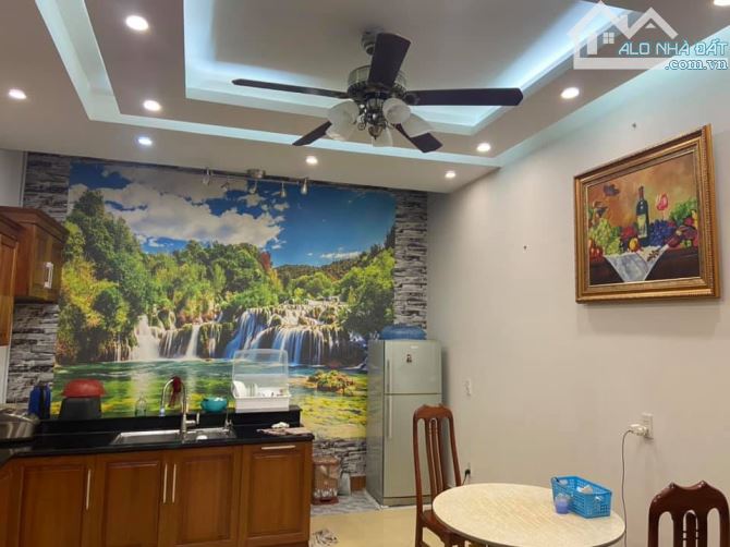 Bán nhà 5 tầng Khương Trung, Thanh Xuân 42m², ngõ nông, gần trường học, s/ thị Giá 8.5 tỷ - 1