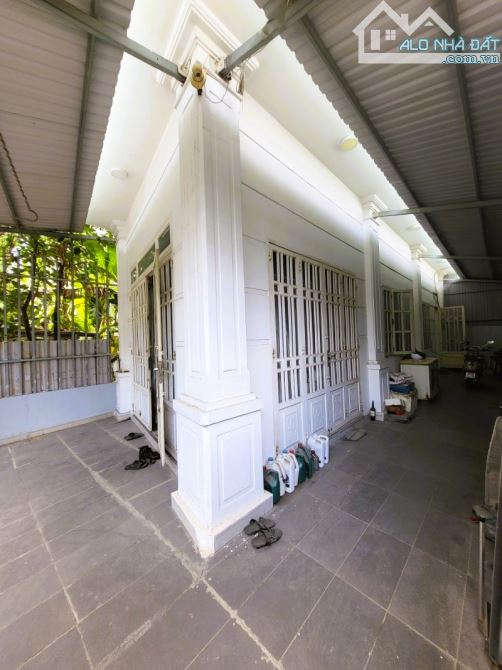 Nhà 2 tầng, ngang 6.7m, 4PN, Ô tô 7C ngủ sân, Trường Lưu, Long Trường, Q9 - Chỉ 6.29 tỷ - 1