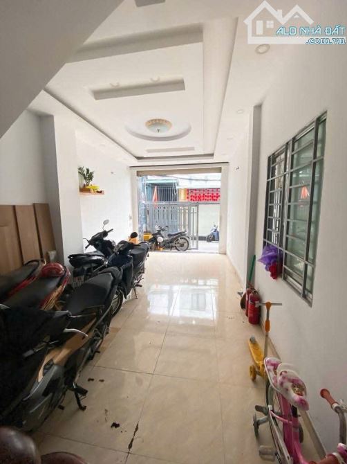 💥HIẾ.M. PHÚ MỸ Q.7💥90M2. ÔTÔ ĐẬU CỬA. 4TẦNG. 12PHÒNG CHO THUÊ. HOAN CONG CHUẨN. CHỈ 9Ty - 1