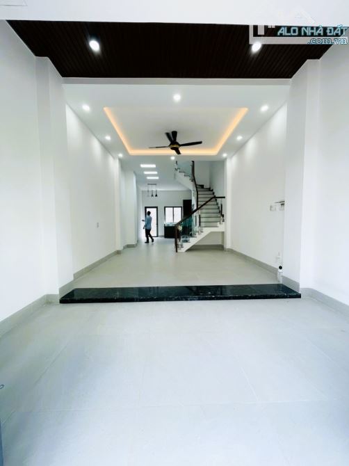 Nhà mới 3 tầng, 4PN, đường 8m, KDC Nam Khang, Long Trường, Q9 - Chỉ 6.15 đồng TL - 1