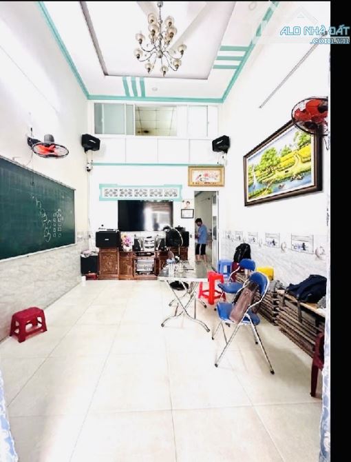 Gấp bán - Nhà 2 tầng 1/ hẻm 6m thông đường TRẦN THỊ HÈ, Hiệp Thành, Q12, Dt 58m2(4x15). - 1