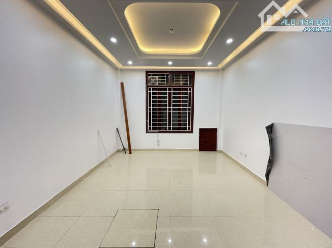 Bán nhà Nguyễn Đình Chiểu - Hai Bà Trưng, Dt 48m2, 6t, mt 4m, Kinh doanh. - 1