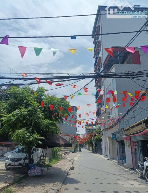 Siêu Phẩm Trịnh Văn Bô – 90m²  Đất, MT8.3m, Ô Tô, Đường thông Kinh Doanh, giá 15.75 tỷ - 1