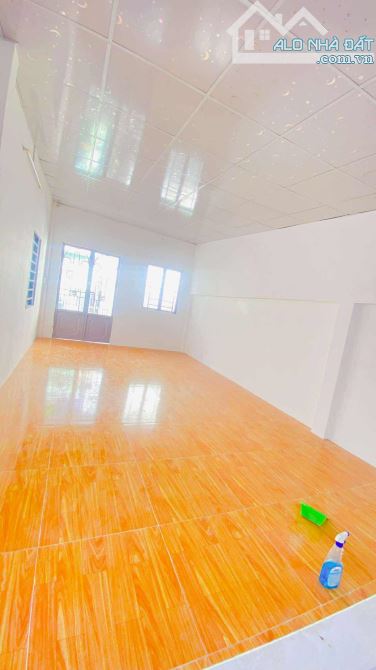 Bán nhà 1 gác đường Phan Đình Phùng 1,8 tỷ - 12