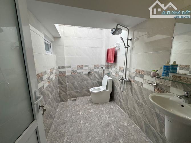 VILLA HOÀN CÔNG KHU VILLA NGHỈ DƯỠNG CÁCH CHỢ ĐÀ LẠT CHỈ 5 PHÚT DI CHUYỂN - 16