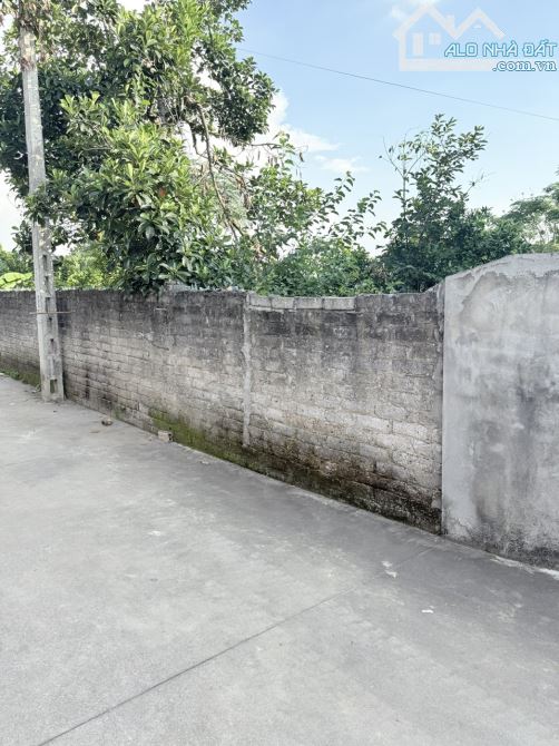 Bán Đất Ven KCN Tân Hưng, Lạng Giang. 1460m2- Mt 40m. đường 6m. Giá 5 tỷ - 2