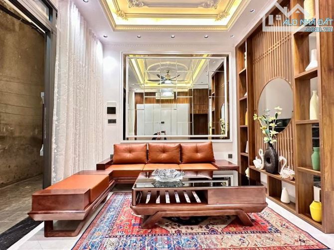 BÁN NHÀ TRẦN KHÁT CHÂN, ĐẠI CỒ VIỆT. DIỆN TÍCH 30M, GIÁ 6.9 TỶ - 2