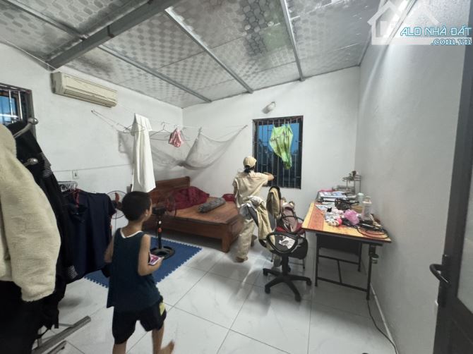SẴN NHÀ CẤP 4 120M2 Ô TÔ VÀO TẬN NHÀ HIỀN NINH,KHU VỰC ĐÔNG DÂN CƯ - 2