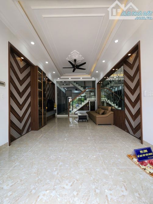 7Tỷ500 TL 🔥👉 Nhà 4 Tấm Hoàn Công, Full Nội Thất, KDC gần Làng Đại học Thủ Đức, ga Metro - 2