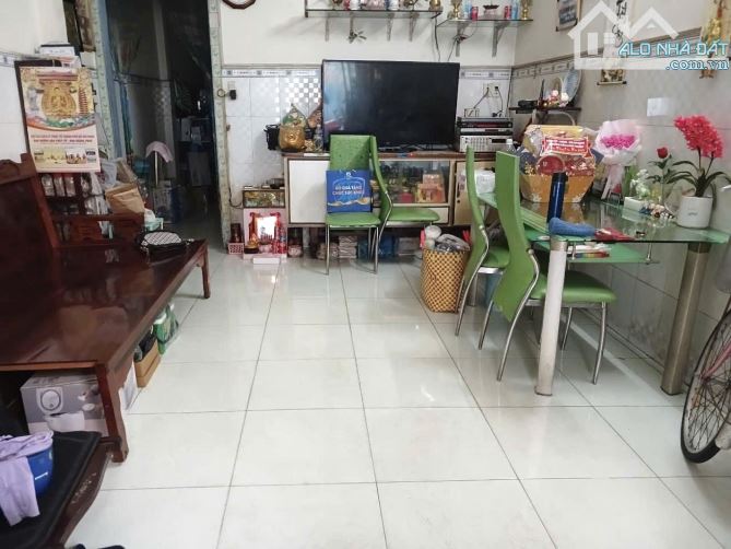 Nhà 2 tầng hẻm 1/ đường 5m ĐÔNG HƯNG THUẬN 03, Q12 - Dt 63m2 (4x16), chính Chủ 1 đời. - 2