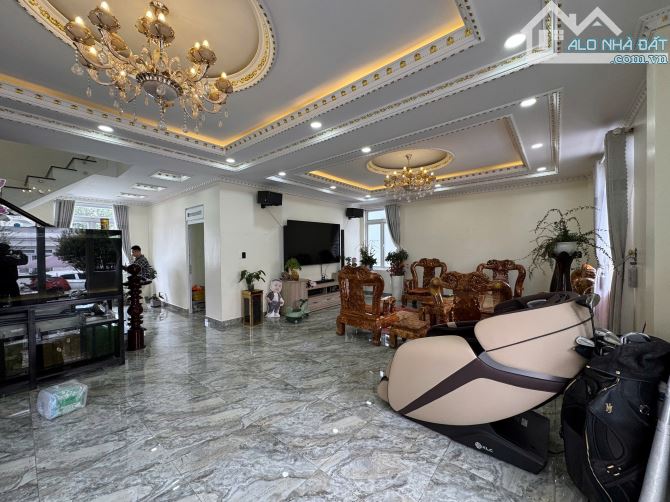 VILLA HOÀN CÔNG KHU VILLA NGHỈ DƯỠNG CÁCH CHỢ ĐÀ LẠT CHỈ 5 PHÚT DI CHUYỂN - 2