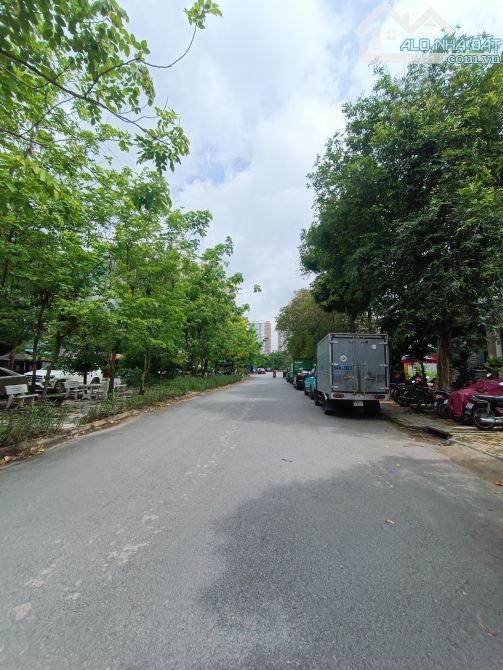 Bán nhà gần Tạ Hiện, Thạnh Mỹ Lợi, Quận 2, 8x20m Hầm 6 tầng, giá 42 tỷ - 2