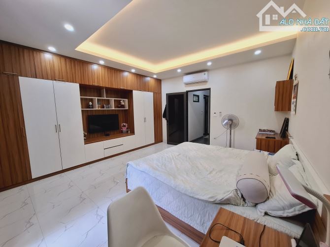 CẦN BÁN NHÀ THANH XUÂN, DT55M2 GẦN OTO MẶT TIỀN RỘNG NHÀ MỚI ĐẸP Ở NGAY NHỈNH 11 TỶ - 2