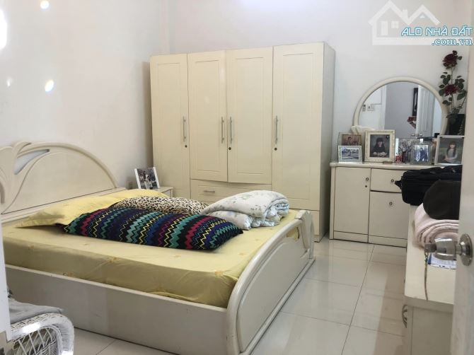 Mặt Tiền Gần Đại Học Văn Hóa Đường Đỗ Xuân Hợp, Dt 100m2, Ngang 5m, 12.6 tỷ - 2