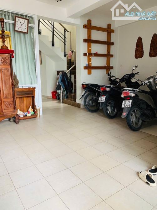 🏡PHƯỚC KIỂN. 2MT ÔTÔ. 108M2. 3TẦNG. NGANG TO 6M. SHR VUÔNG VẮN- HCONG. CHỈ 7T350 - 2