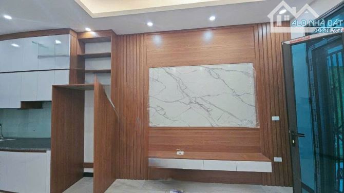 Ngọc Hồi nhà mới koong 5 tầng gần phố 10m ô tô tránh giá hợp lý 4.65 tỷ - 2