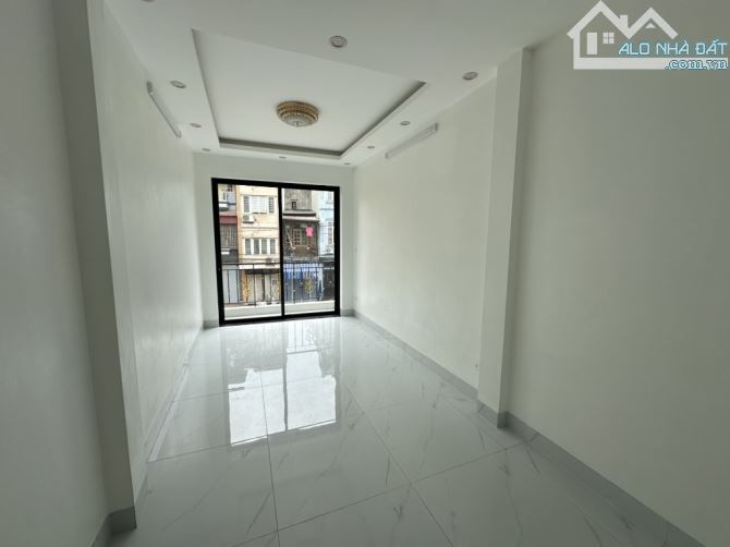 NHÀ 5 TẦNG GIA QUẤT – Ô TÔ 4 CHỖ ĐỖ CỬA – GẦN HIM LAM THỦ ĐÔ – GIÁ 6.1 TỶ - 2