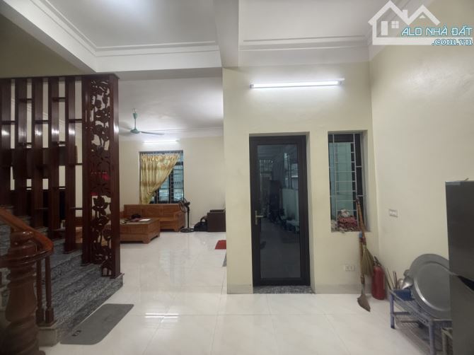 🌟BÁN ĐẤT TẶNG NHÀ 3 TẦNG – 3 BƯỚC RA VÀNH ĐAI 3.5! CHỈ 80TR/M🌟 - 2