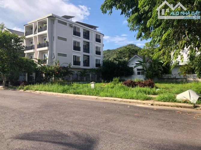 Bán lô đất Vip mặt tiền biển An Viên,Khu biệt thự Vip nhất Tp Nha Trang.Diện tích: 528m2 - 2