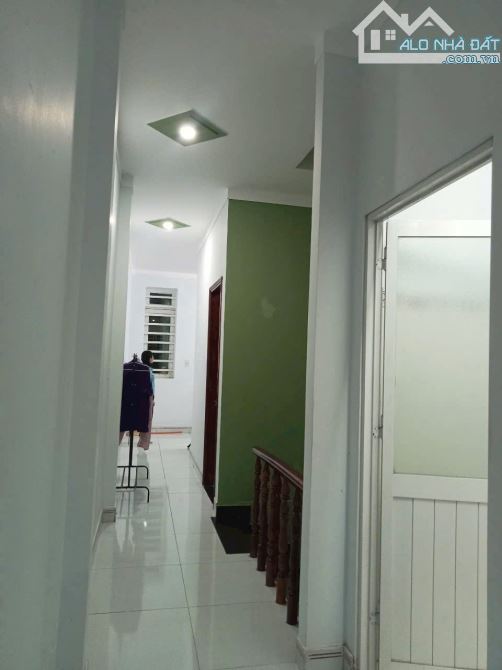 BÁN NHÀ 1T1L PHƯỜNG BỬU HOÀ TP BIÊN HÒA. DT: 4,2x17,5=73,5m2. GIÁ: 2TỶ8 - 2