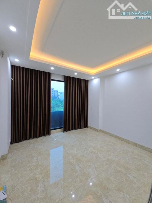 CC GỬI BÁN GẤP NHÀ HÀ ĐÔNG 47 M 4 TẦNG MT 3,2 M NHỈNH 8 Tỷ - 2