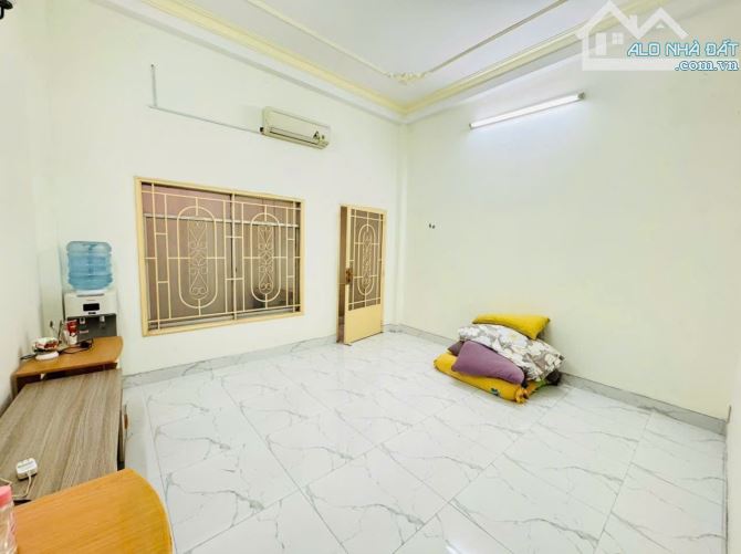 SÁT RẠCH XUYÊN TÂM - CHỦ CẦN TIỀN BÁN GẤP – GIẢM 2 TỶ – CÒN 13.9 TỶ (CÒN TL MẠNH) - 2