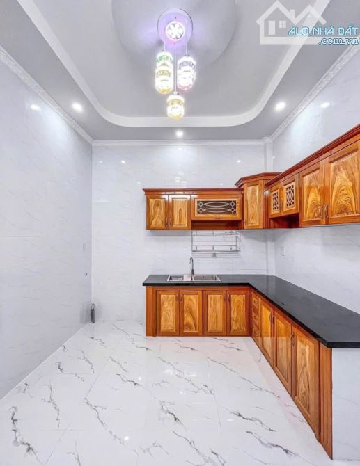 Cô Năm cần bán Gấp nhà riêng Tô Hiến Thành, Q10(72m2). Giá 4Tỷ020 còn thương lượng - 2