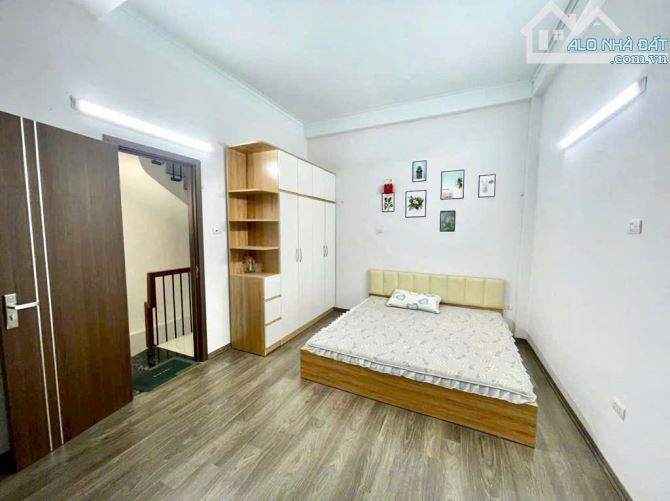 BÁN NHÀ PHỐ LÒ ĐÚC - MẶT NGÕ NÔNG, RỘNG, 15M RA MẶT PHỐ - 30M2 X 5 TẦNG - SĐCC - 2