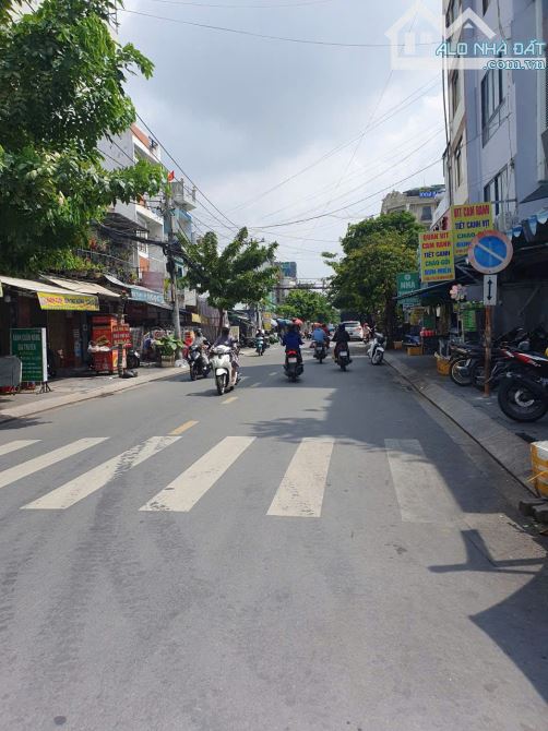 Cần bán gấp căn nhà MT Đường số Lâm Văn Bền, 90m2, 3 lầu, giá 15 tỷ sổ hồng - 2