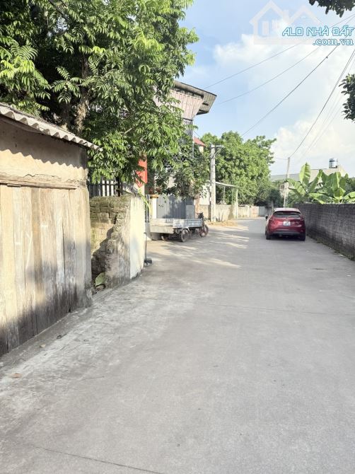 Bán Đất Ven KCN Tân Hưng, Lạng Giang. 1460m2- Mt 40m. đường 6m. Giá 5 tỷ - 3