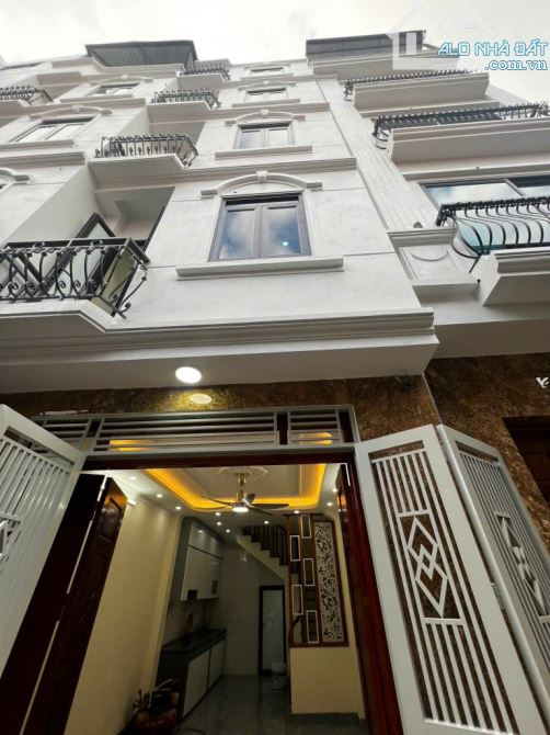 Chị Linh CB Phường Liên Mạc bán nhà 5 tầng Thụy Phương , ngõ thông ô tô đỗ cửa giá hơn 5tỷ - 3
