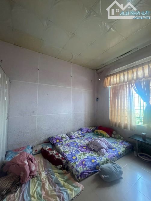 Bán nhà Khu Dân Cư Bình Khê hẻm đường Đề Pô , Phước Tân - Nha Trang giá 2 tỷ 700 triệu - 3