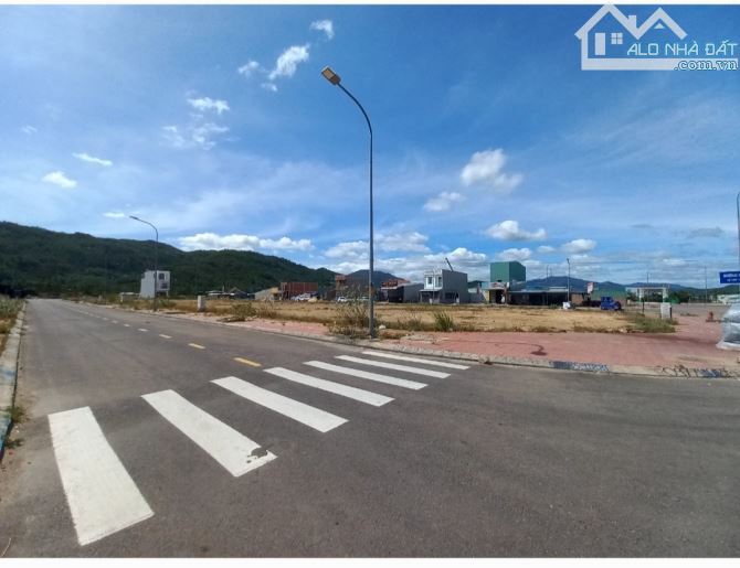 🏠Cần bán gấp lô đất dt 100m2 khu đô Thị mới Long Vân,Phường trần Quang Diệu, TP Quy Nhơn, - 1