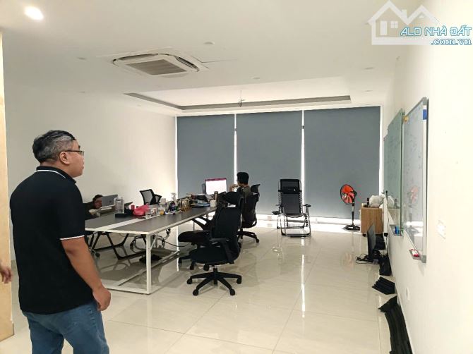 Cho thuê LK 90 Nguyễn Tuân 75m x 5 tầng thông sàn thang máy 40tr - 3