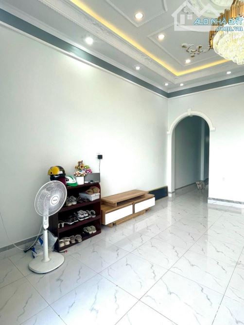Bán gấp căn nhà cấp 4 có sân thượng, 189m2, Trảng Bàng, SHR, Giá 850 Triệu. - 3