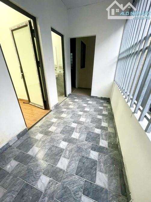 NHÀ 5 TẦNG GIA QUẤT – Ô TÔ 4 CHỖ ĐỖ CỬA – GẦN HIM LAM THỦ ĐÔ – GIÁ 6.1 TỶ - 3