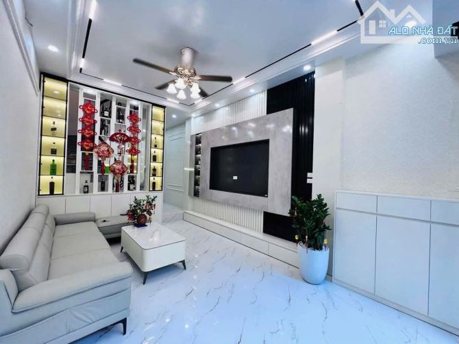 Bán nhà 477 Nguyễn Trãi – Kinh doanh – Gần ô tô – Sổ đỏ lâu dài – Tương lai sát mặt phố - 3