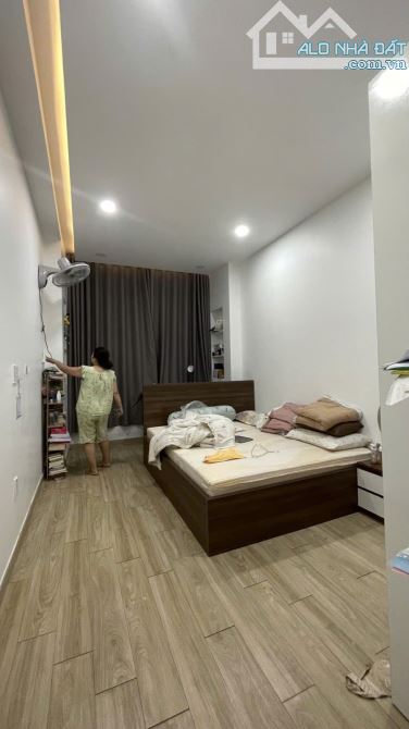 NHÀ ĐẸP 4 TẦNG – KDC CAO CẤP PHAN ĐĂNG LƯU – P3 PHÚ NHUẬN – CHỈ NHỈNH 7 TỶ - 3