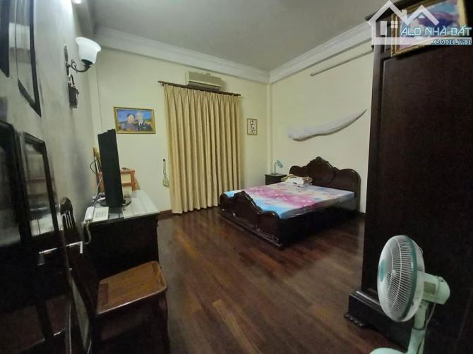 BÁN NHÀ ĐỊNH CÔNG, Ô TÔ ĐỖ CỬA, DT 36M2, GIÁ 7 TỶ - 3