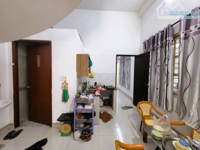 Nhà 2 tầng, ngang 6.7m, 4PN, Ô tô 7C ngủ sân, Trường Lưu, Long Trường, Q9 - Chỉ 6.29 tỷ - 3