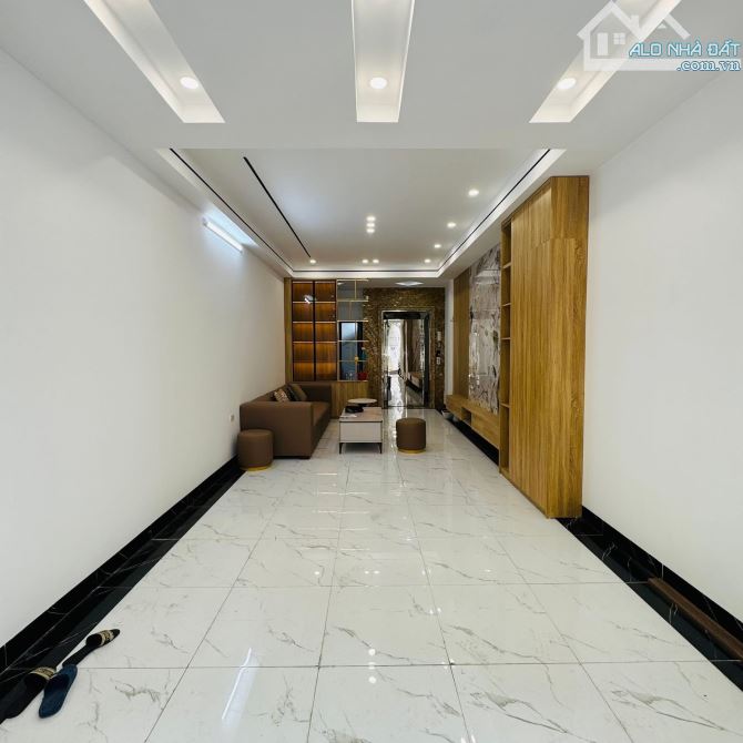 PHÙNG CHÍ KIÊN CẦU GIẤY 45M 6T MT 4M 15.5TỶ THANG MÁY ÔTÔ NGỦ TRING NHÀ KHU VIP Ở SƯỚNG - 3