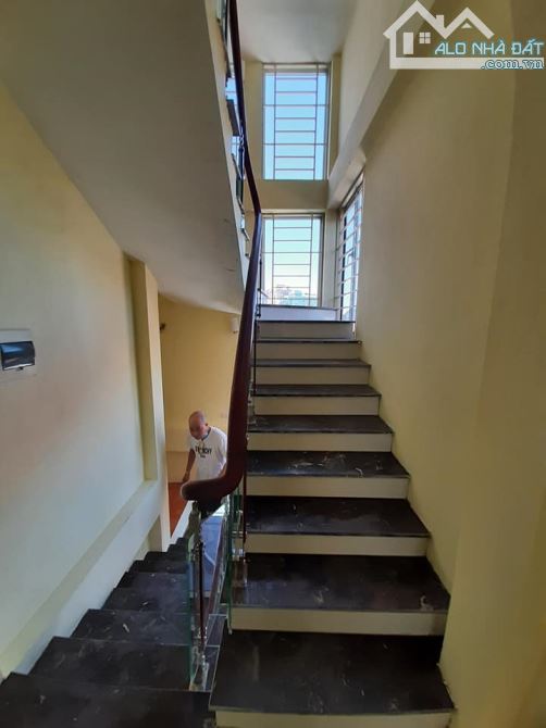 Bán nhà 6 tầng Vũ Hữu 38m² – hai thoáng, gần hồ điều hoà – trung tâm Thanh Xuân – 7.6 tỷ - 3