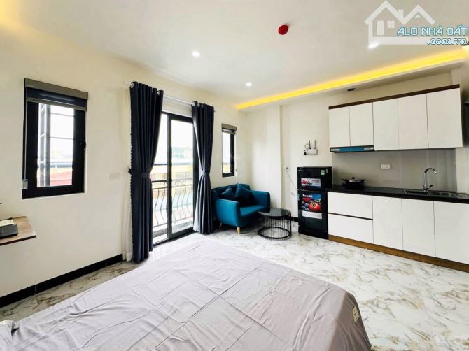 CHDV 8 lầu, thang máy, Hòa Bình gần Đầm Sen, dòng tiền 1.2 tỷ/năm, 20m ra MT. 16.3 TỶ - 3