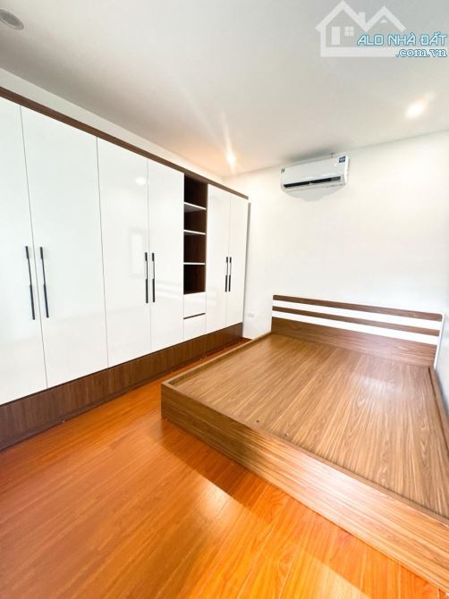 BÁN CĂN HỘ TẬP THỂ NGỌC KHÁNH – BA ĐÌNH – SỬ DỤNG 120M² – Ô TÔ ĐỖ CHÂN CẦU THANG - 3