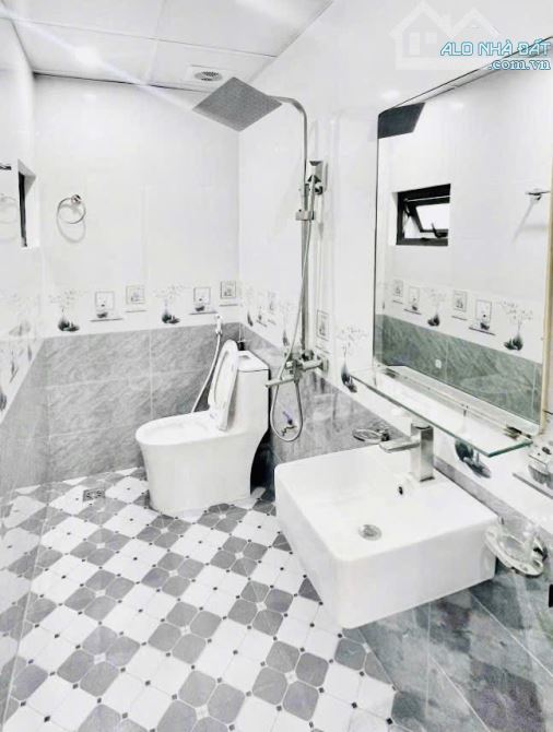 BÁN NHÀ 5 TẦNG, 35M, Ô TÔ ĐỖ CỬA, DÂN XÂY YÊN NGHĨA , FULL NỘI THẤT. - 4