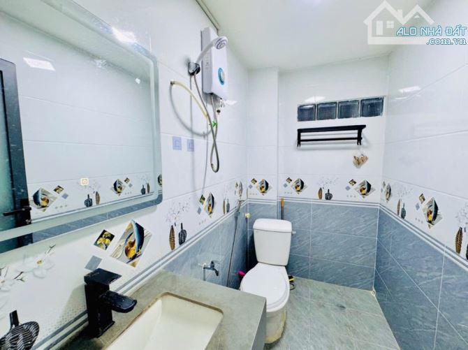 Nhà 2 tầng_hẻm rộng 3m _P.TML, Quận 2, Dt:79m2_ ngang 5,4m nở hậu 6m, chỉ 6,1 tỷ - 4