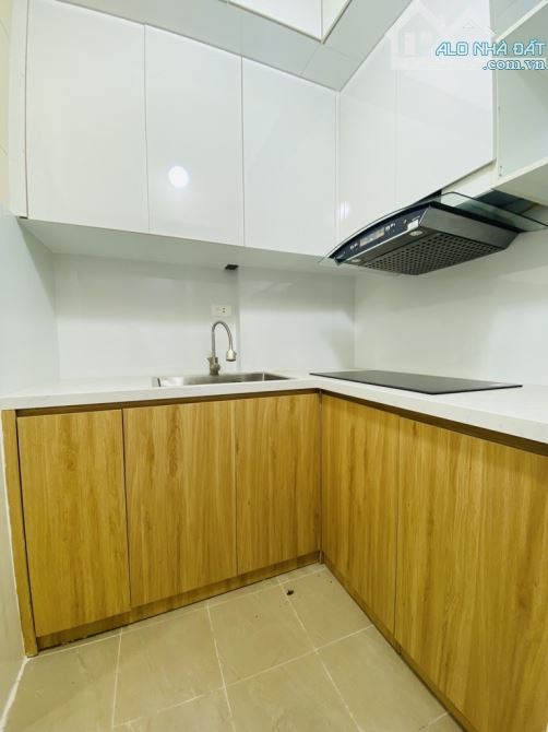 2.9 tỷ bán căn hộ tập thể tầng 3 Thọ Lão, ngay phố Lò Đúc, diện tích 70m2 sử dụng, căn hộ - 4