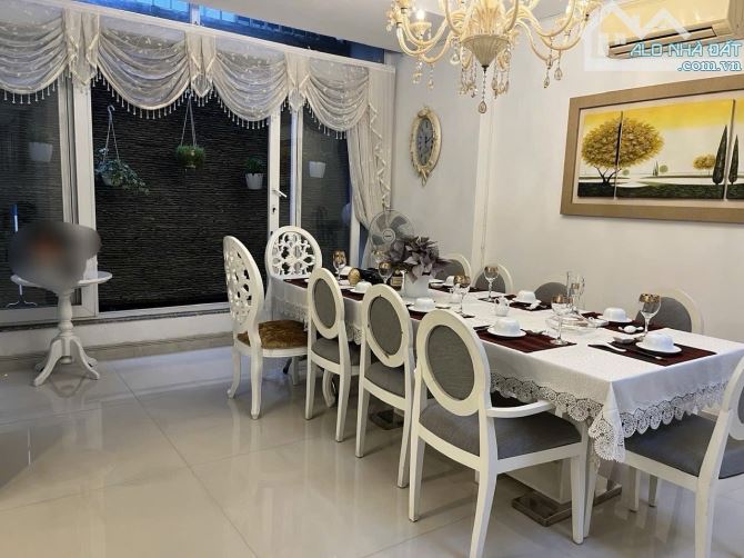 Q8 BIỆT THỰ KHU CAO LỖ 8x20M XA HOA ĐẲNG CẤP KHU VIP CÁCH AEON 300M - 4