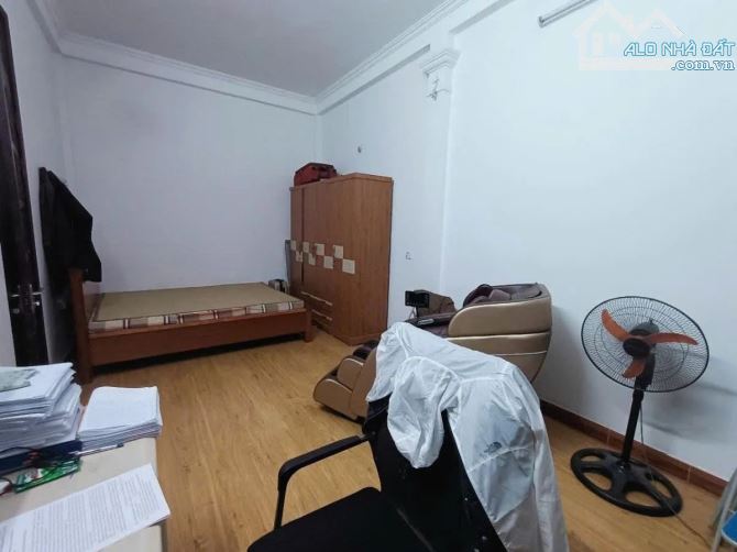 CỰC HIẾM! TRƯƠNG ĐỊNH 46M2 X 4 TẦNG - NGÕ NÔNG GẦN Ô TÔ TRÁNH - GIÁ ĐẦU TƯ - 8,6 TỶ - 4
