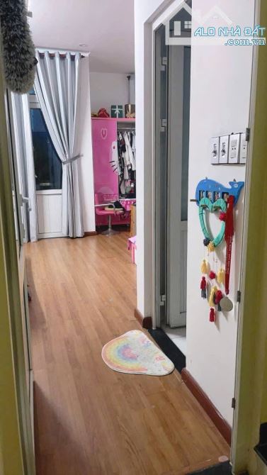 NHÀ 3 TẦNG MỚI ĐẸP GẦN BIỂN HOÀ MINH 16-DT 72M2-NGANG 4,5M-CHỈ 5,55 TỶ - 4